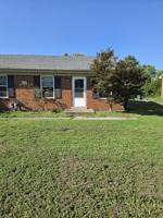 featured image of 1816 Chatsworth Dr #B