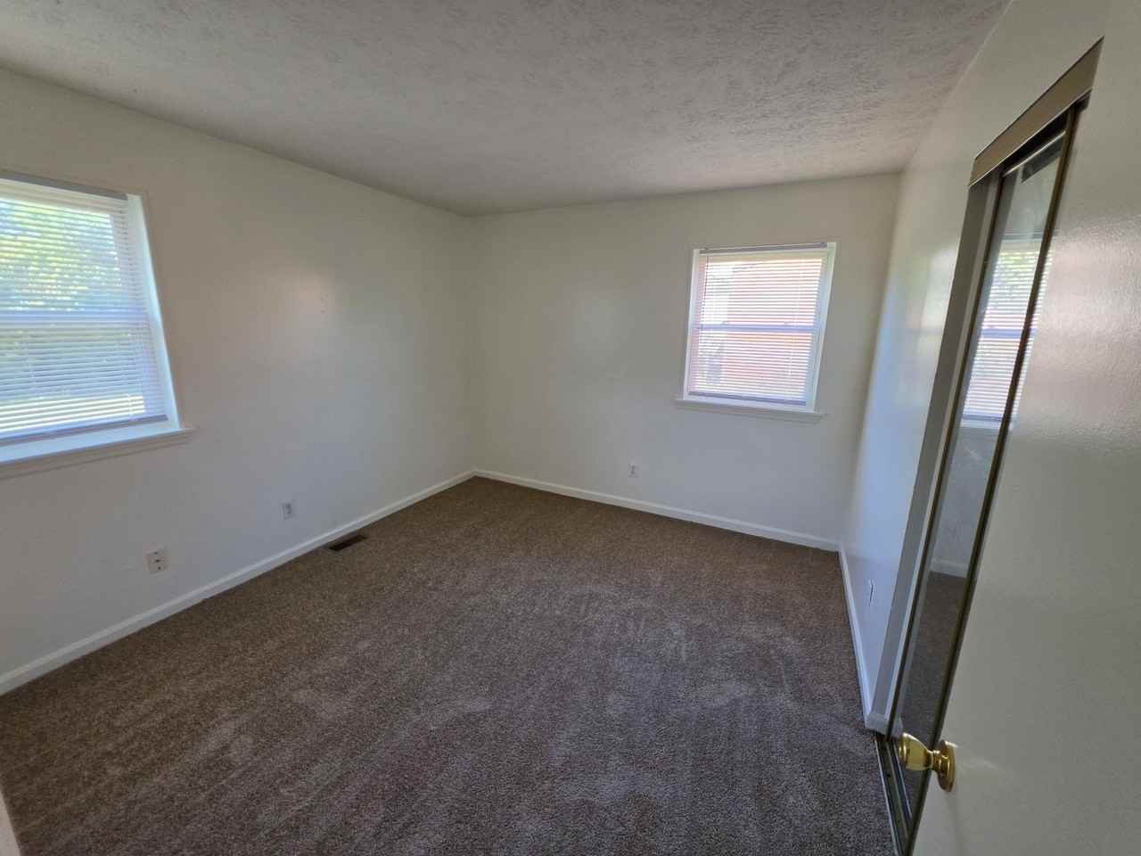 1816 Chatsworth Dr #B - Photo 7 of 10