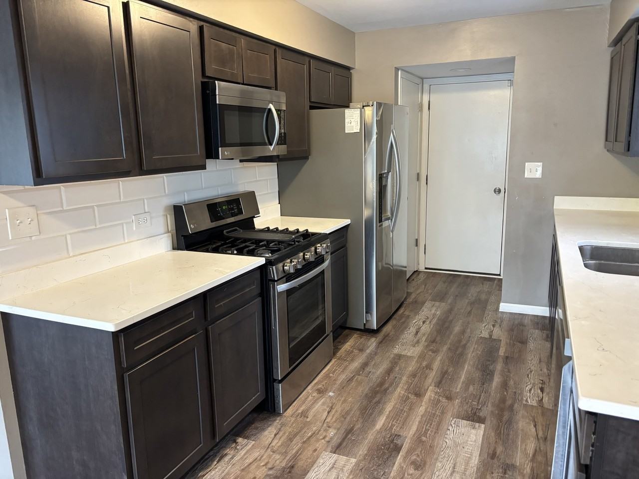501 Lowell Dr - Photo 5 of 6
