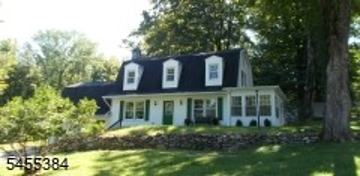 featured image of 2 Millbrook Stillwater Rd