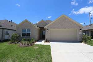 featured image of 4961 Perennial Ln #1