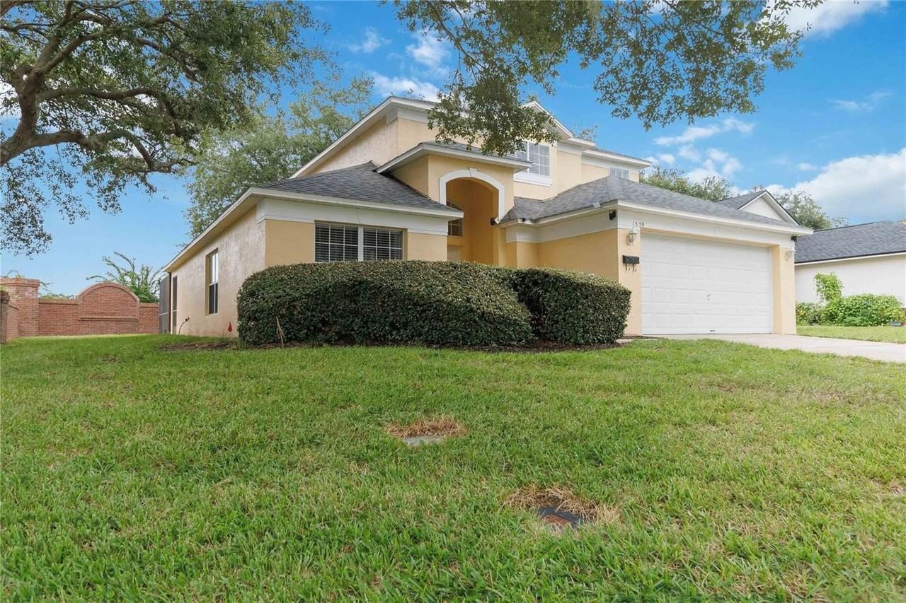 1550 Casterton Cir - Photo 3 of 30