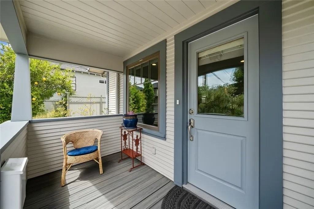 1526 Garden Street - Photo 2 of 42