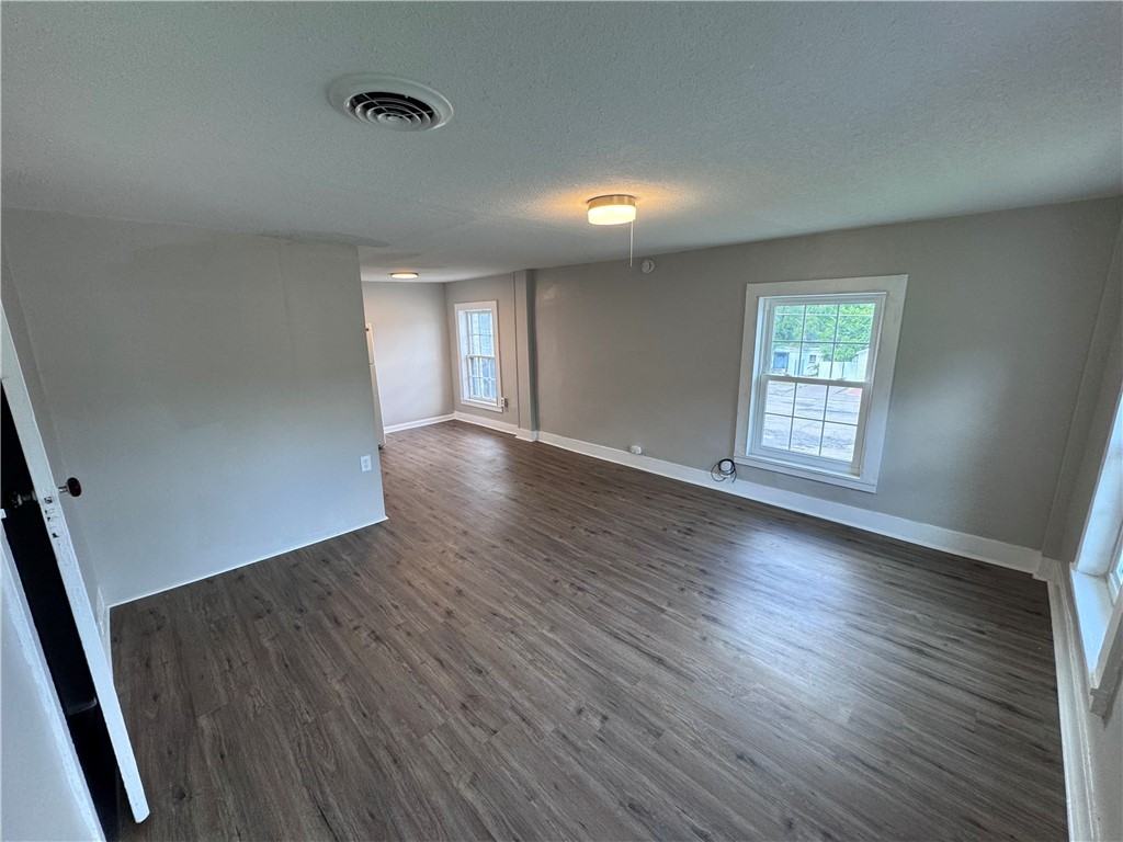 5711 W Henrietta Rd - Photo 6 of 10