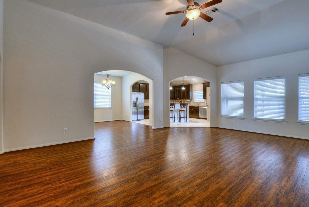 974 Gowan Dr - Photo 4 of 30