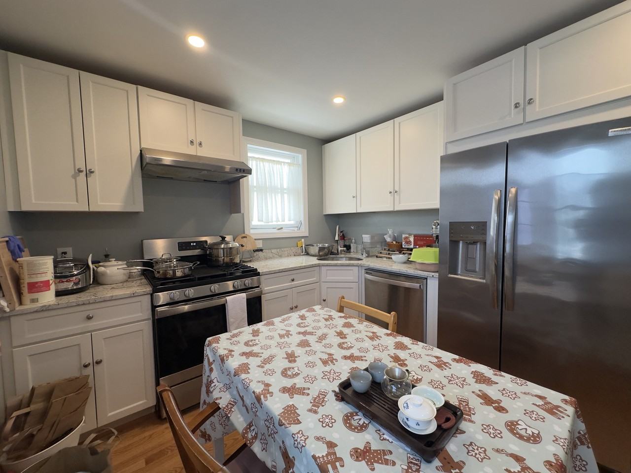 69 Holmes Street - 2Unit 2 #2 - Photo 4 of 10