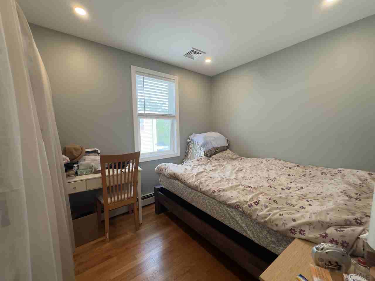 69 Holmes Street - 2Unit 2 #2 - Photo 7 of 10