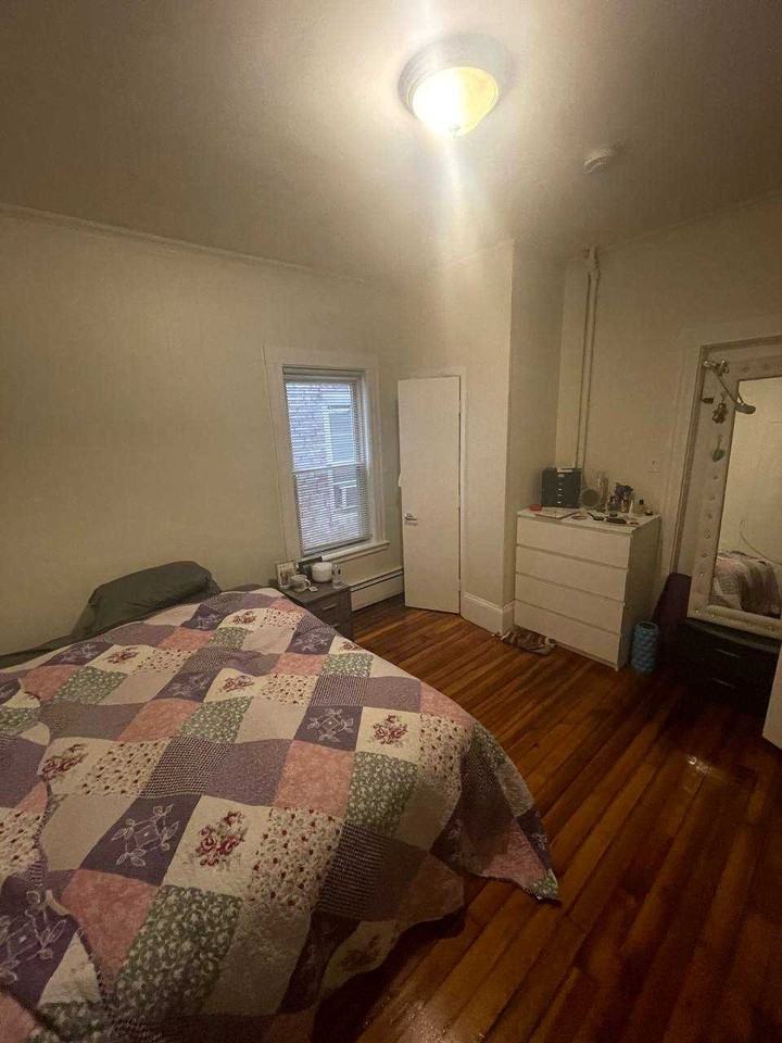 Prentiss St - Photo 2 of 14
