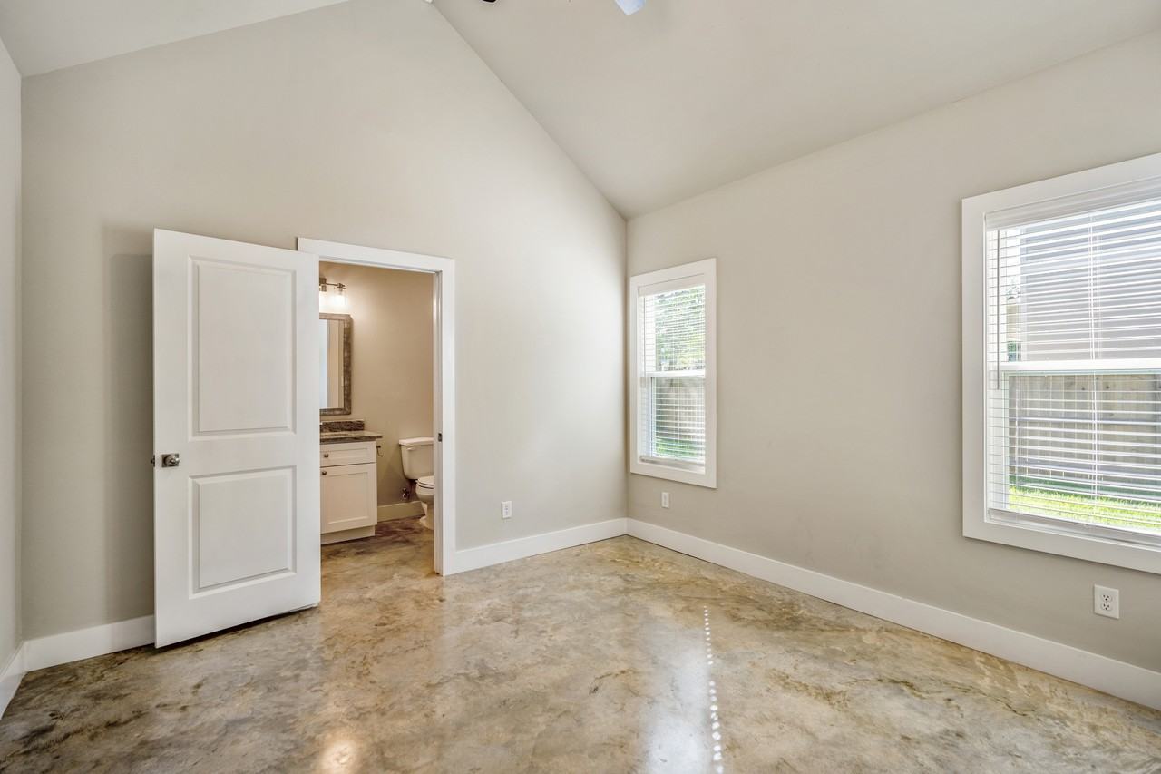 602 Montclair Ave #1 - Photo 6 of 6