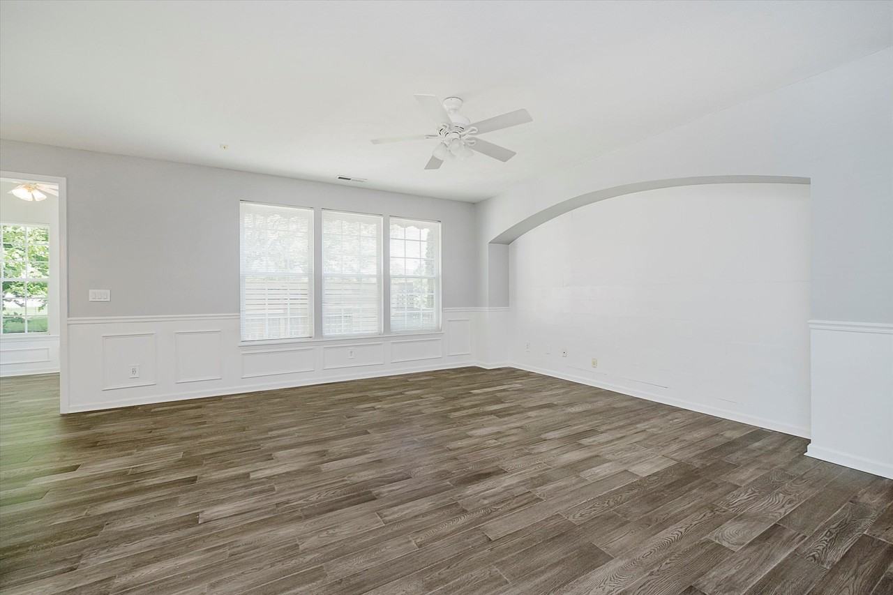 9413 N Bayfield Dr #1 - Photo 5 of 28