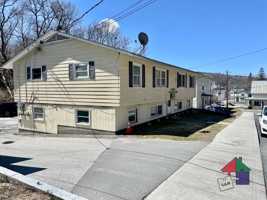 featured image of 13 Warren St
