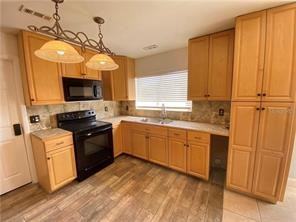 1409 Madrid Way #A - Photo 4 of 18