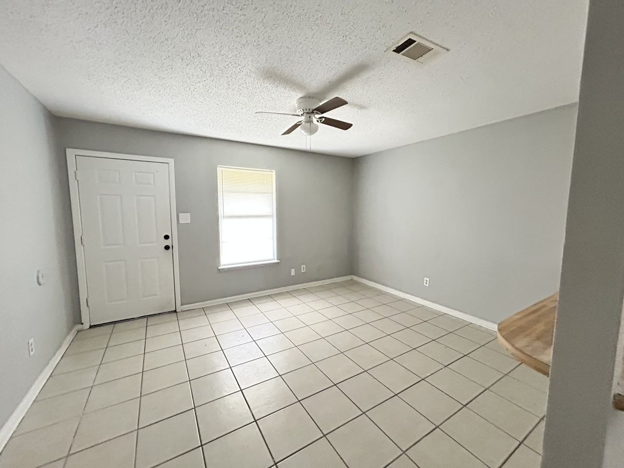 2509 Belair Dr S #2509 - Photo 2 of 10