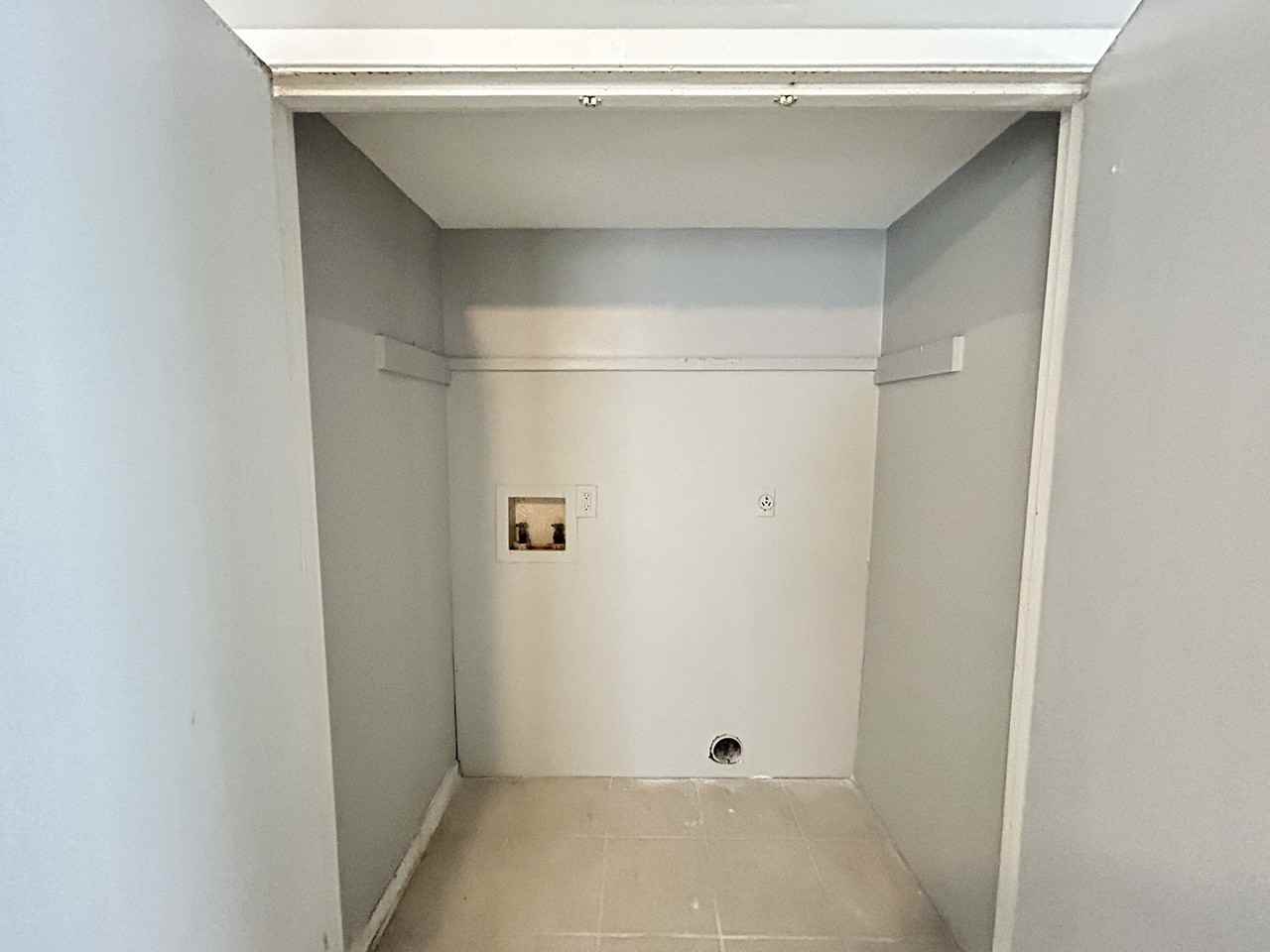 2509 Belair Dr S #2509 - Photo 5 of 10