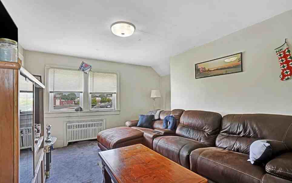 1320 Hamilton Blvd #2 - Photo 3 of 10