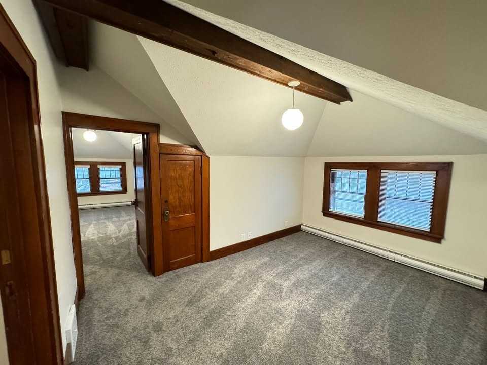 1004 B St #1 - Photo 2 of 14