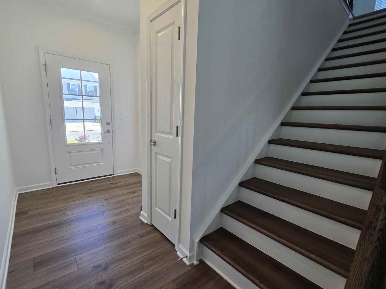 5525 Hydrangea St #1 - Photo 4 of 31