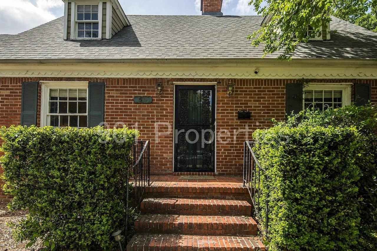 59 N Ashlawn Rd #1 - Photo 3 of 31