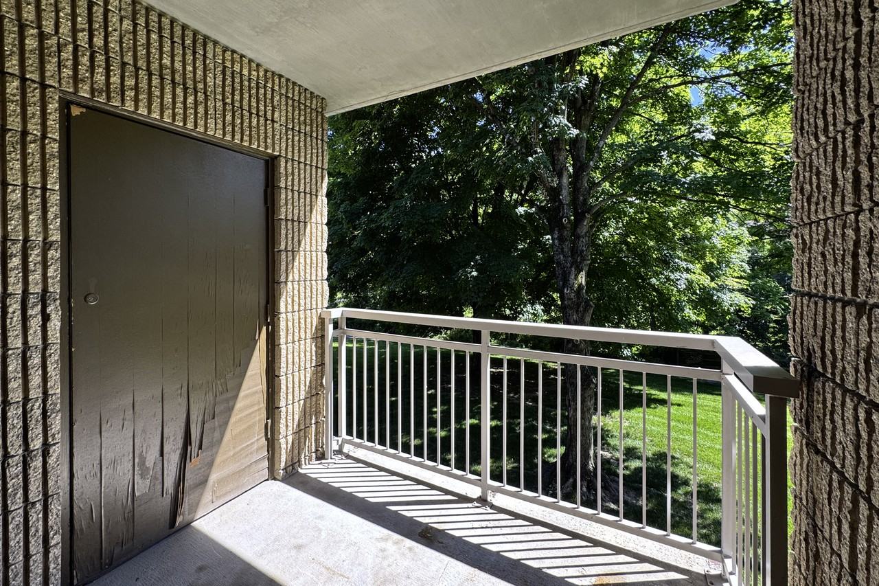5923 Tamar Dr #6 - Photo 4 of 24