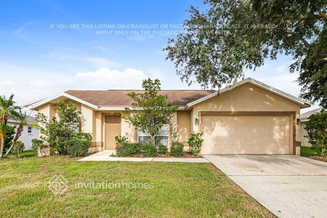 1570 Meadows Pond Dr