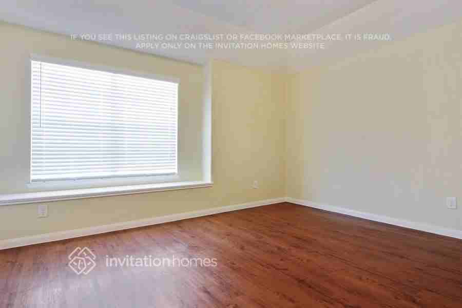 18807 N Lyford Dr - Photo 5 of 15