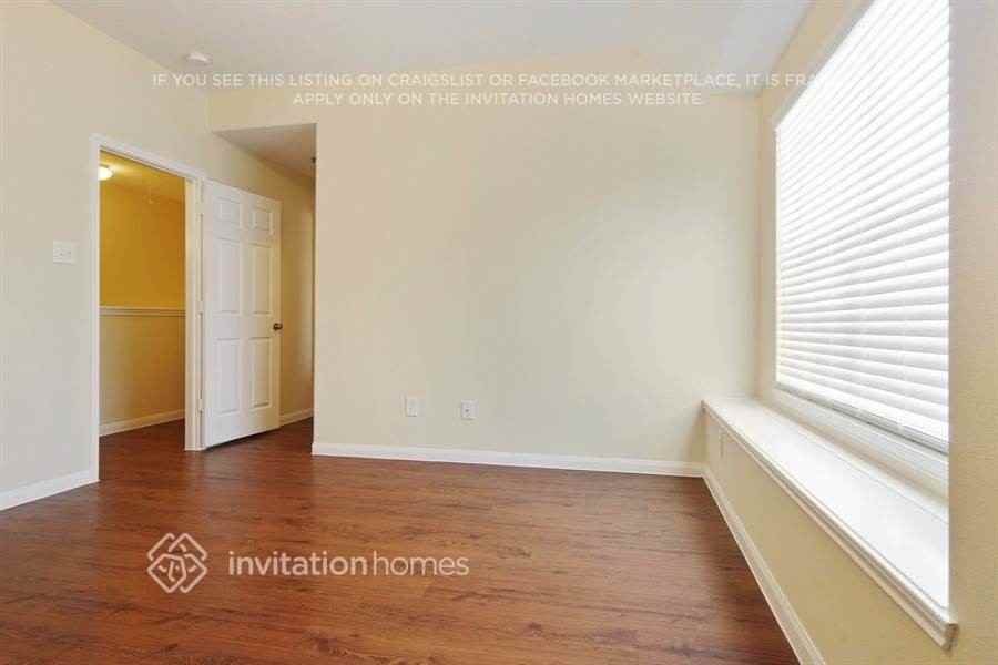 18807 N Lyford Dr - Photo 6 of 15
