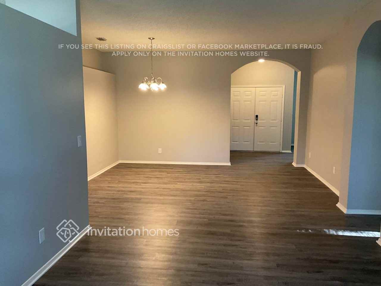 22521 Laureldale Dr - Photo 2 of 18