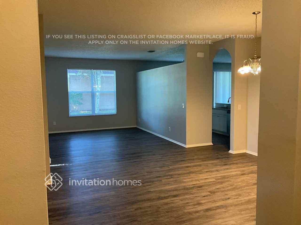 22521 Laureldale Dr - Photo 6 of 18