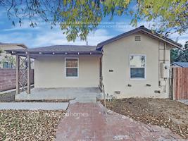 featured image of 814 N Alexander St