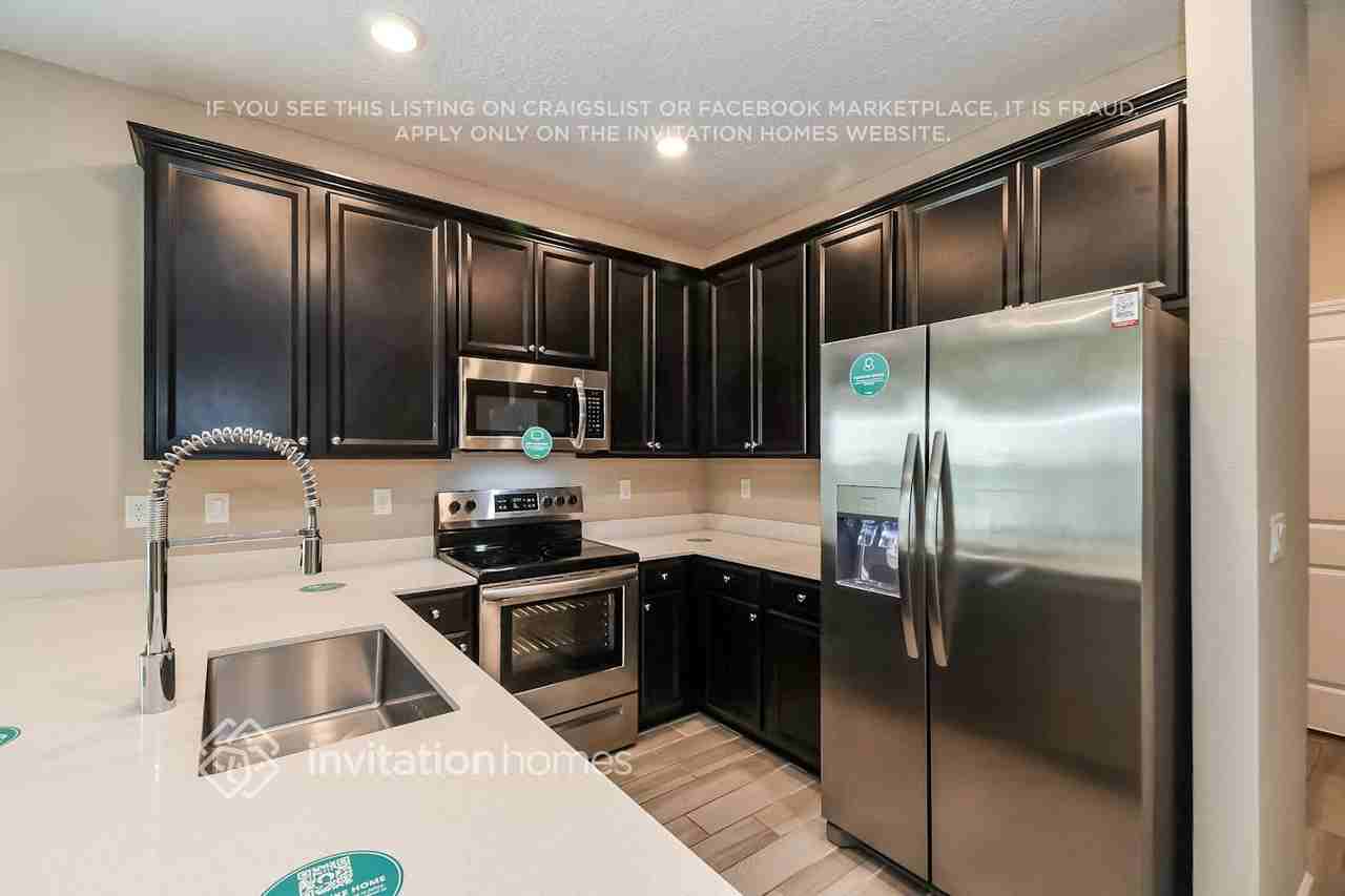 345 Cherry Ridge Dr - Photo 7 of 20