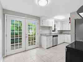 featured image of 803 Starling Ave