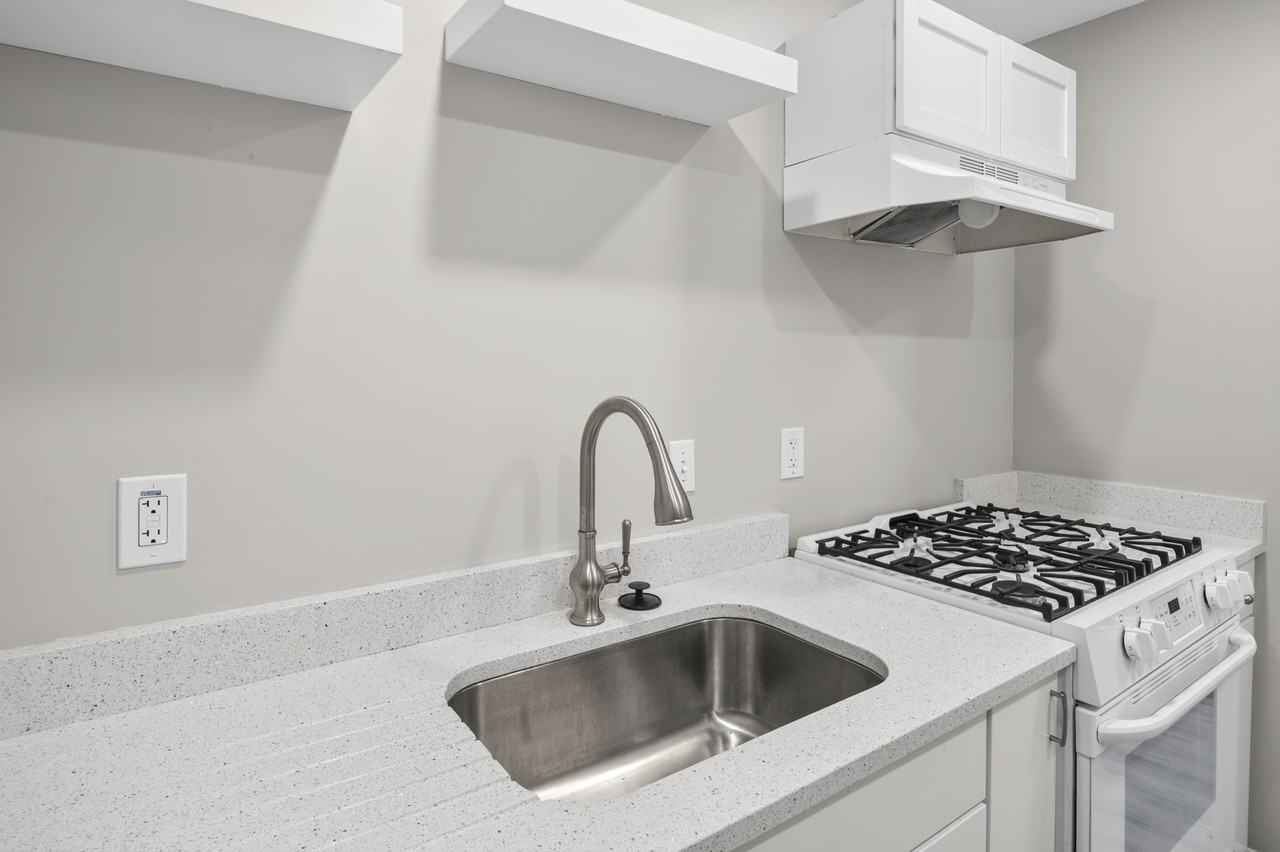 10530 Cross Fox Ln #B2 - Photo 3 of 23