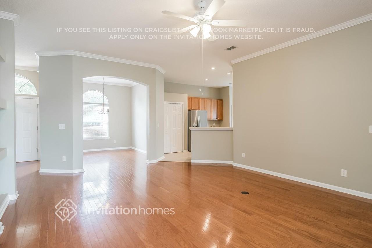 632 W Johns Creek Pkwy - Photo 6 of 21