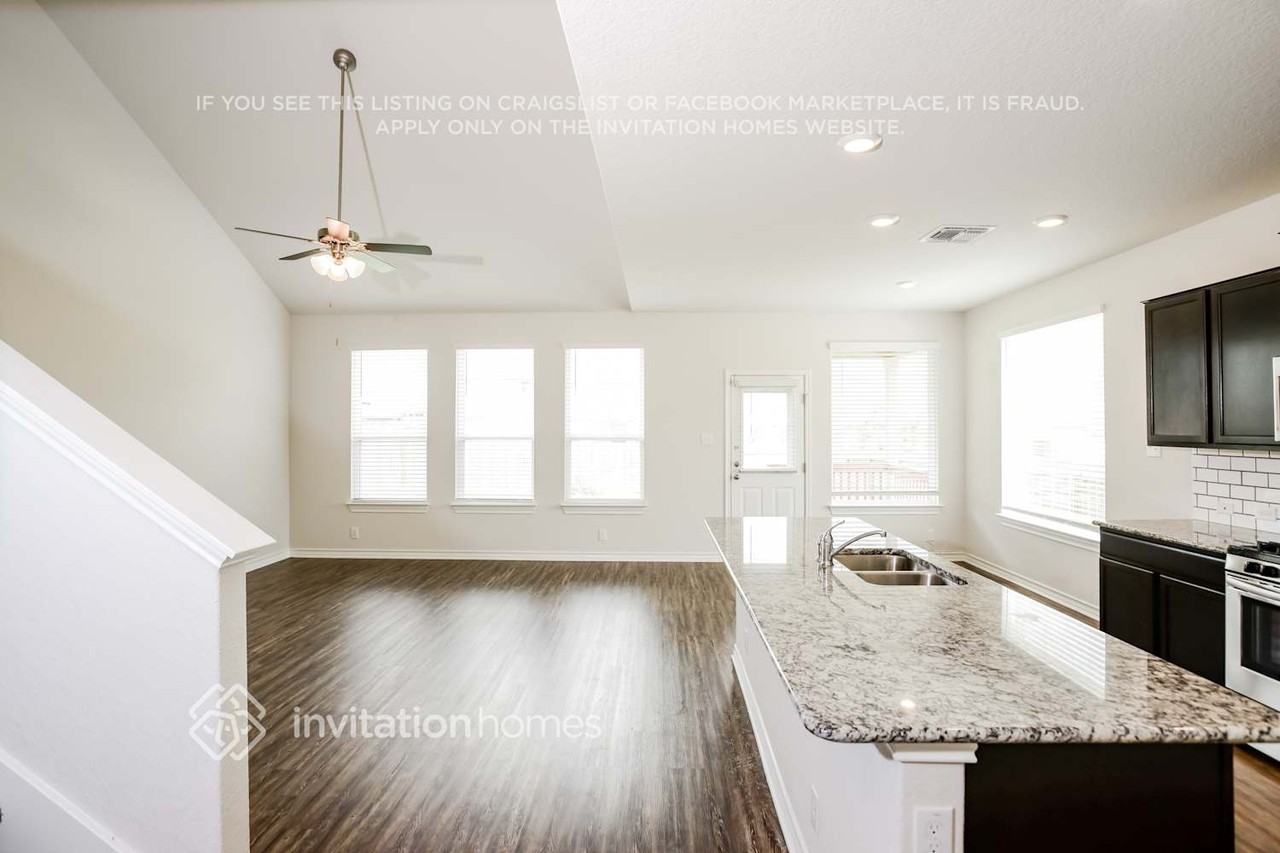 13603 Mcbride Bnd - Photo 2 of 16