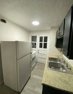 1523 Babbitt Rd #1 - Photo 4 of 33