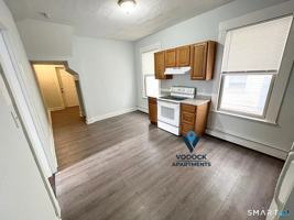 featured image of 39 Shepard Street #1