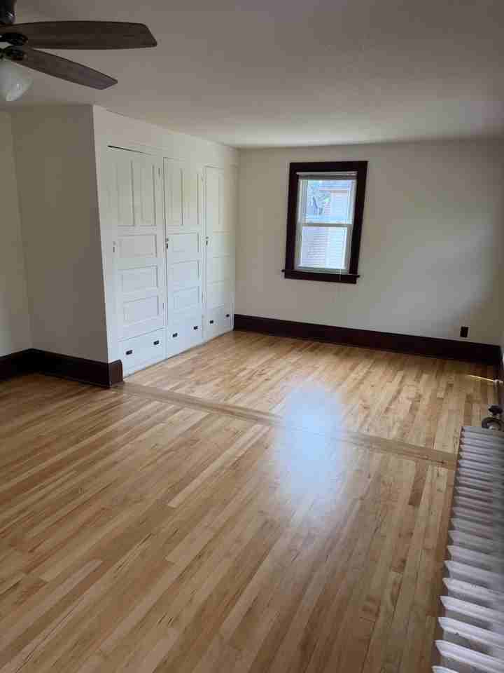 515 N Dewey St #B - Photo 7 of 11