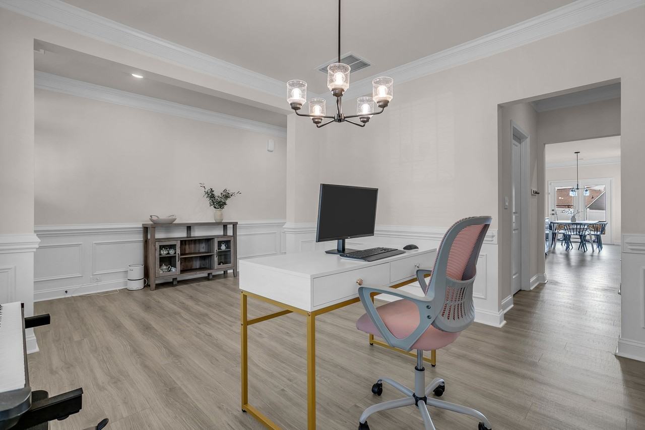 16 Daybreak Pl #1 - Photo 2 of 10
