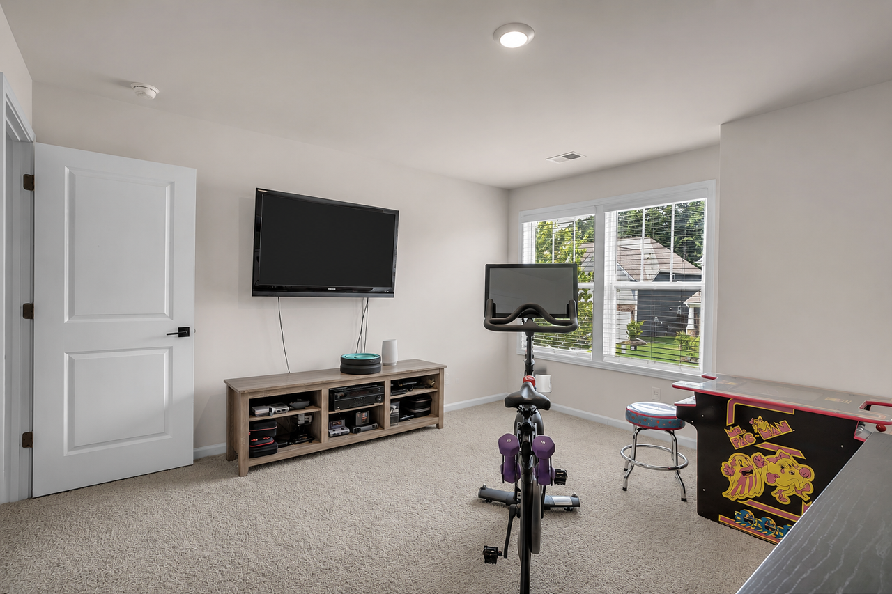 16 Daybreak Pl #1 - Photo 3 of 10