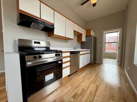 featured image of 556 W 37th St