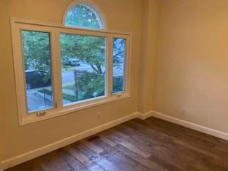 47 Albert Avenue #1st floor - Photo 5 of 21