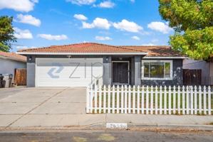 featured image of 2822 Deerwood Dr