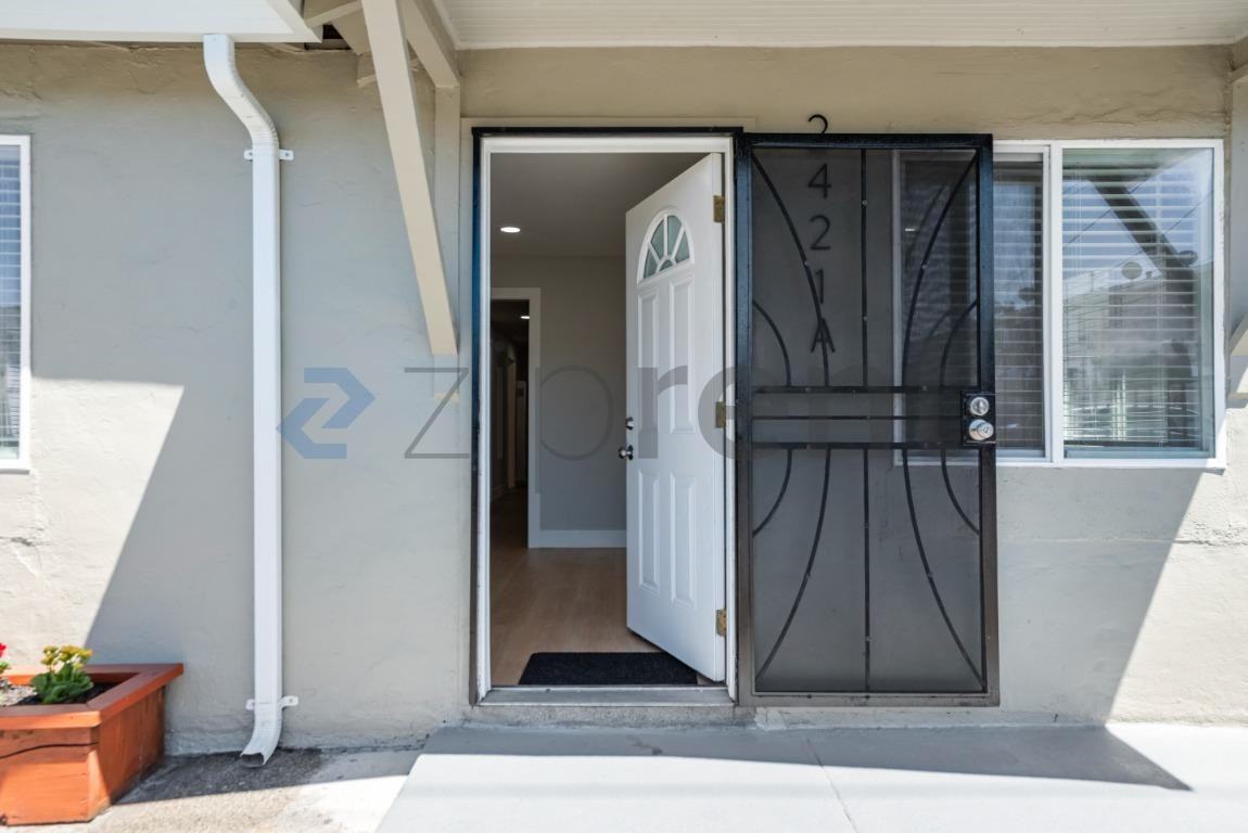 2421 Standard Ave #A - Photo 6 of 27