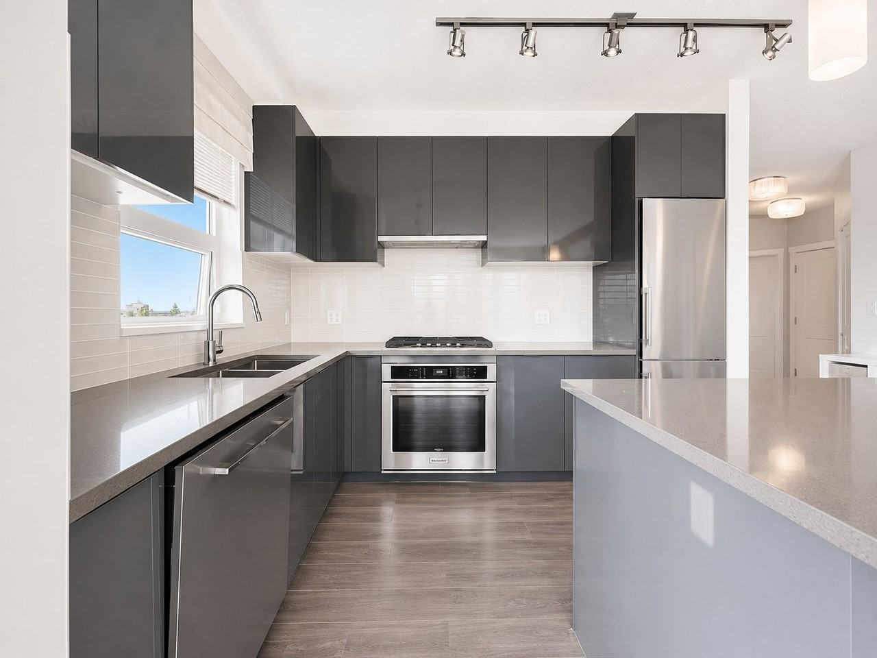 9399 Alexandra Road #106 - Photo 7 of 10