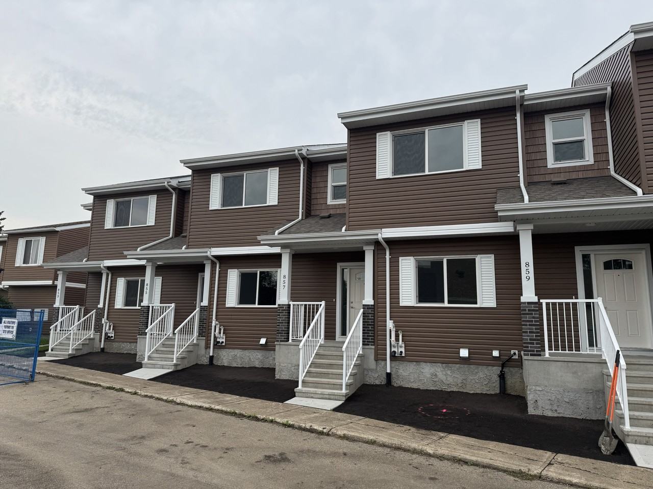 Hooke County Townhomes - Photo 5 of 37