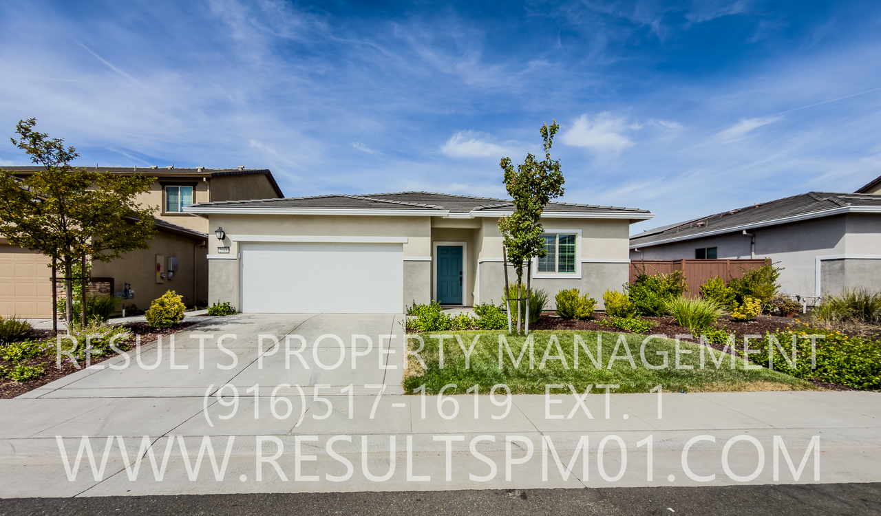 2048 Ballet Way - Photo 3 of 32