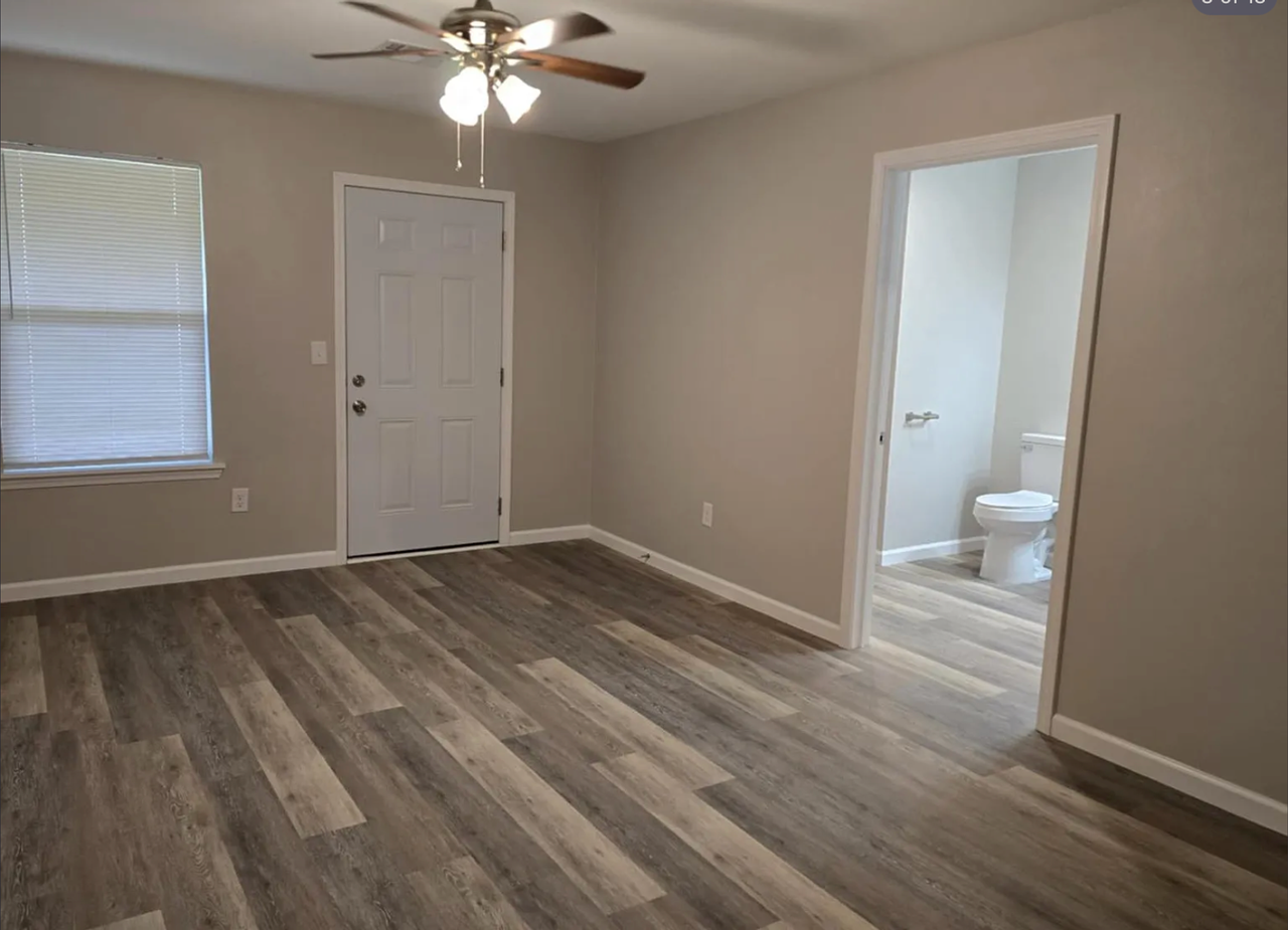 4103 W 56th Pl #B - Photo 7 of 14