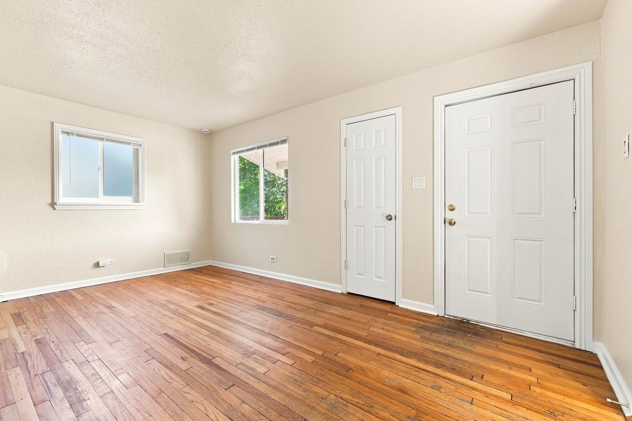 751 Raleigh St - Photo 5 of 18