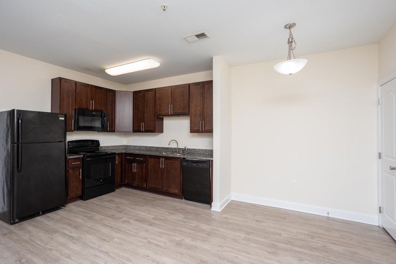 161 Howard Ln #304 - Photo 3 of 24
