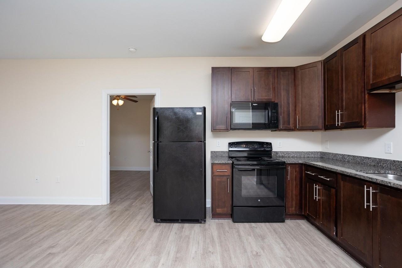 161 Howard Ln #304 - Photo 6 of 24